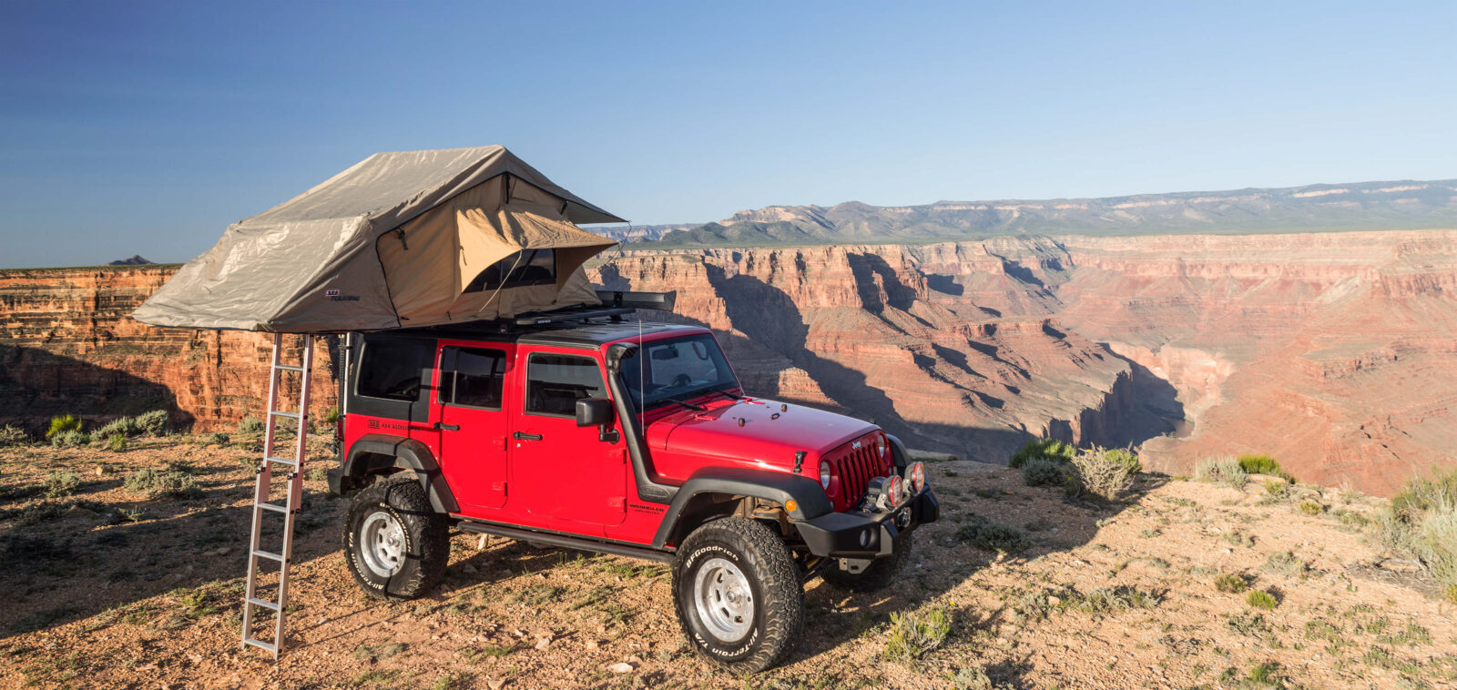 Jeep Wrangler Roof Tent