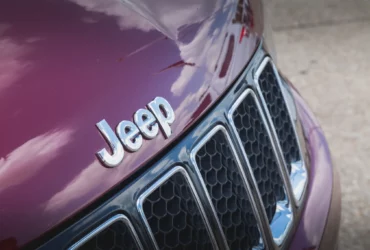 jeep xj won't start but has power