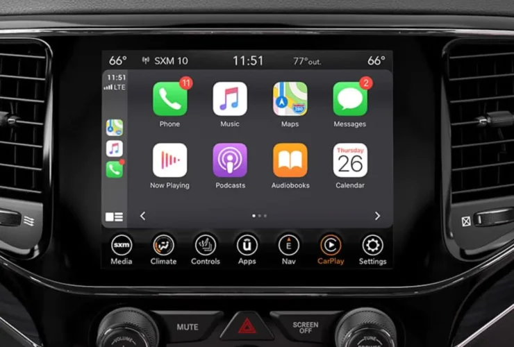 Does the 2015 Jeep Grand Cherokee Have Apple CarPlay