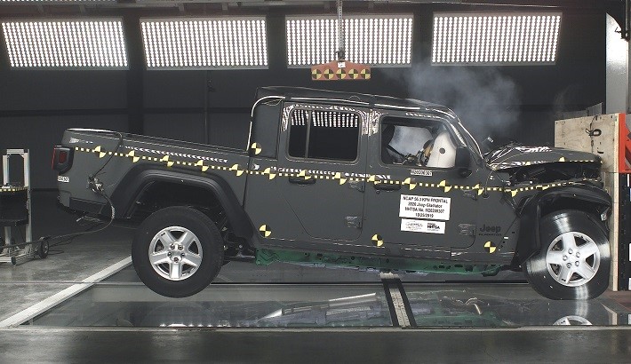 Are Jeep gladiators safe?