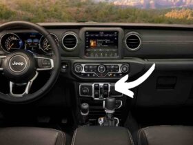 Which Jeep Wrangler has Power Windows