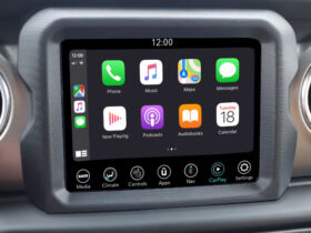 Does Jeep Gladiator have Apple Carplay