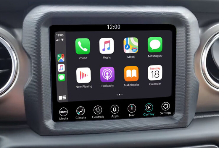 Does Jeep Gladiator have Apple Carplay